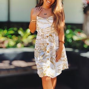 Tropical leaf print cami button dress
